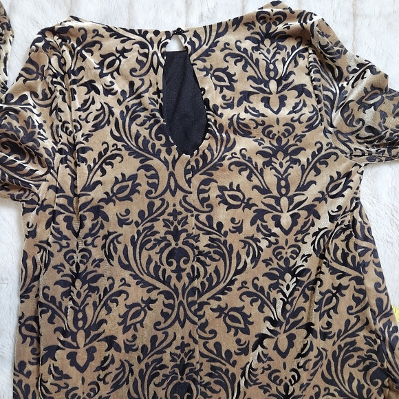 Velvet arabesque design shift dress with trumpet sleeves sz medium large xl - Picture 11 of 13